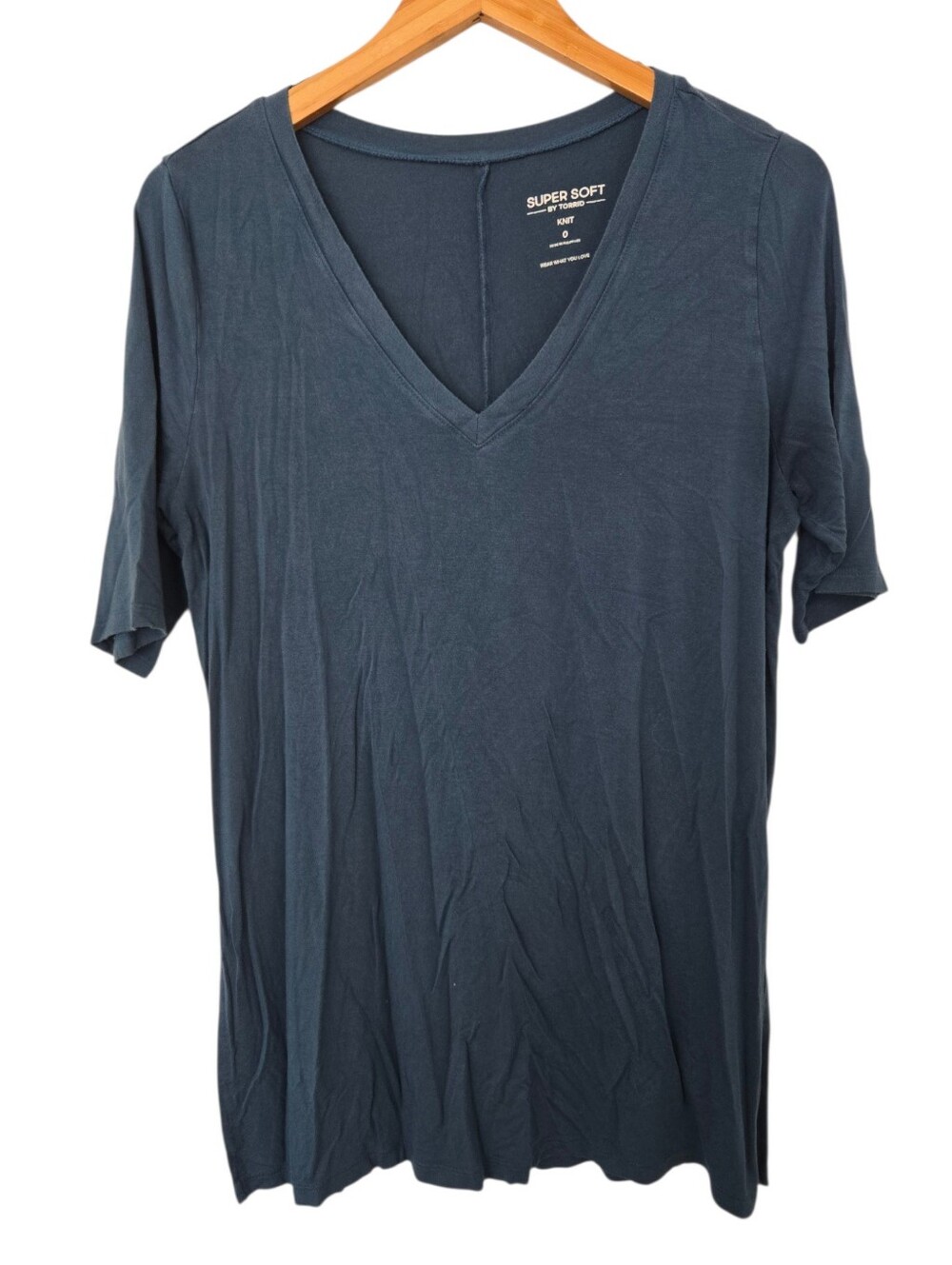 Torrid Super Soft Teal V-Neck Tee Size 0
